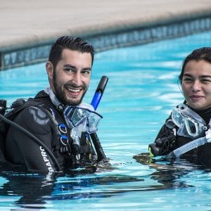 bautizo-piscina-filipinas-buceo-malapascua